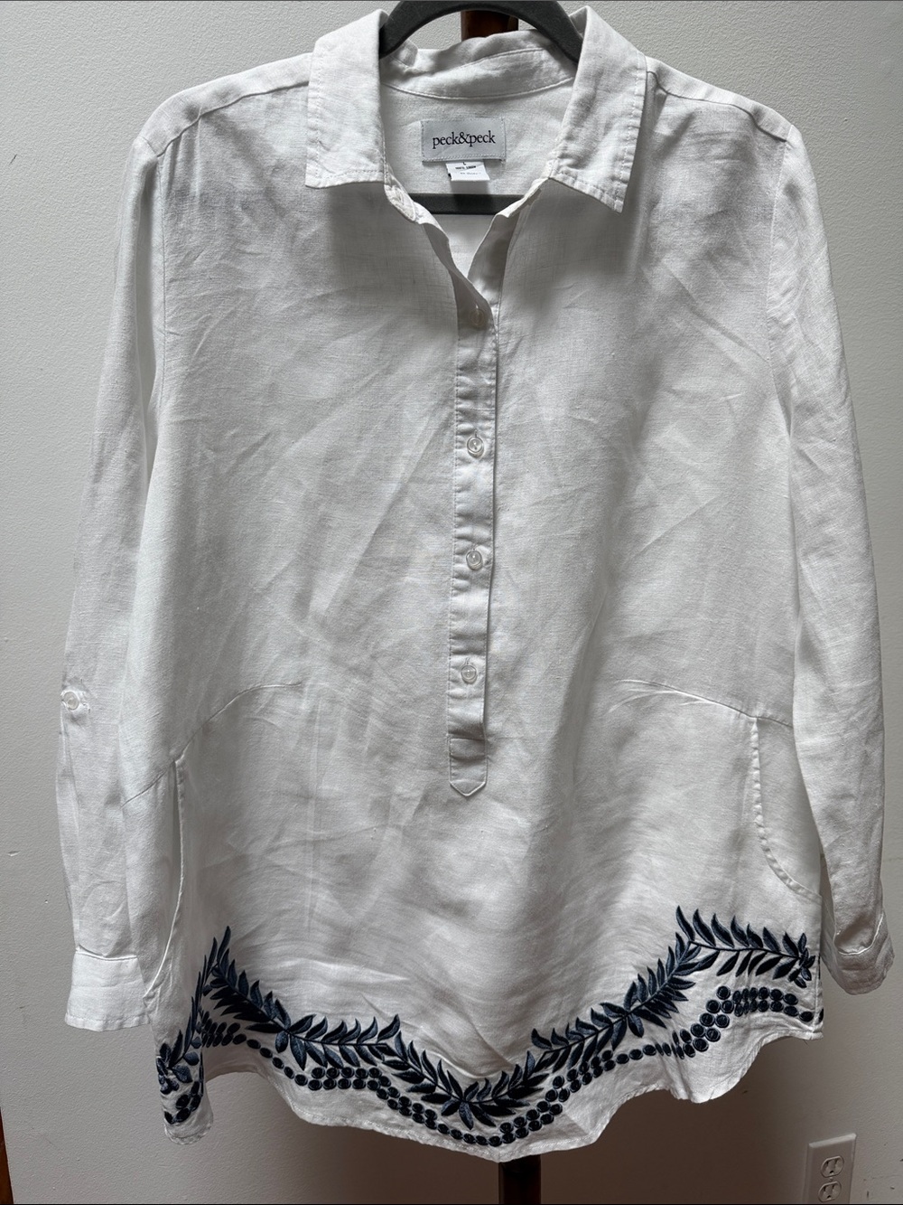 Peck & Peck White Linen Tunic with Blue Embroidered Hem